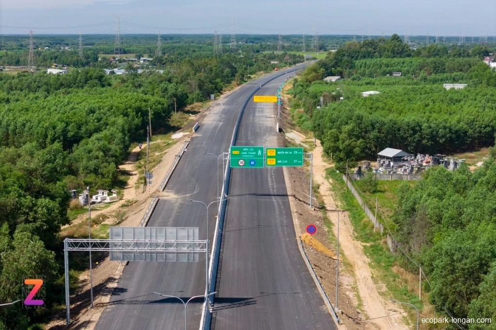 Toàn Cảnh Dự Án Cao Tốc Bến Lức - Long Thành Chuẩn Bị Thông Xe Thêm 33 km Dịp 30/4